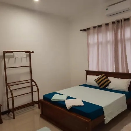 Vidushi Home Minuwangoda Exterior photo
